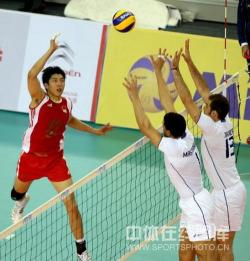 沈琼：中国排球界的传奇人物，引领上海男排走向辉煌