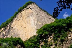 青峰峡国家森林公园：探寻自然秘境，体验历史文化之旅